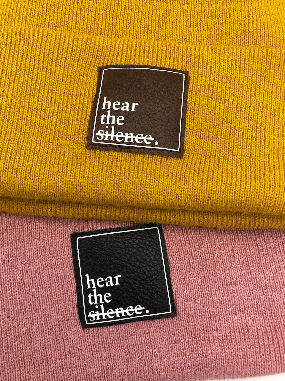 Beanies - "hear the silence" - grau/senf/rosa/navy